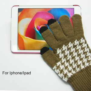 Knitted Gloves