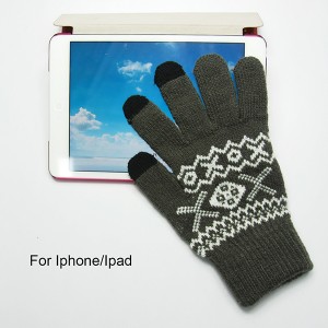 Knitted Gloves