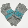 Knitted Gloves