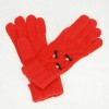 Knitted gloves