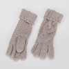 Knitted gloves