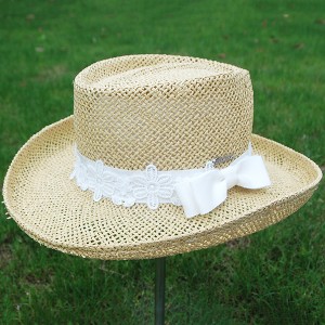 Paper straw hat