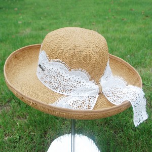 Paper straw hat